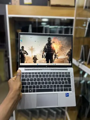 Laptop HP EliteBook 830 G8 8GB Intel Core i5 SSD 256GB
