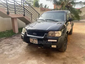 Ford Escape XLT 4WD 3.0 2008 Black