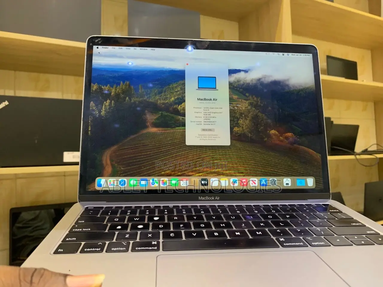 Laptop Apple MacBook Air 2018 8GB Intel Core i5 SSD 256GB