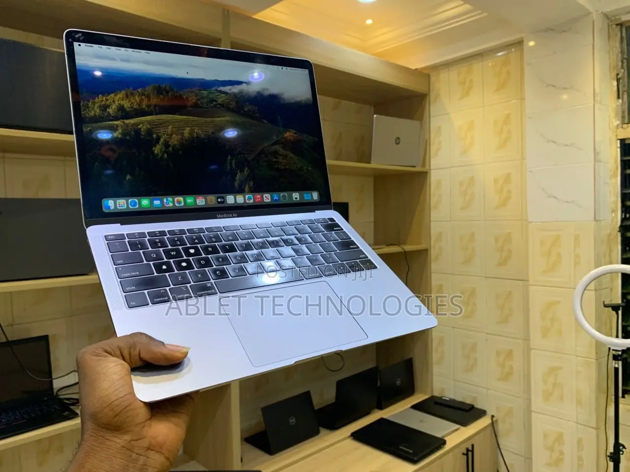 Laptop Apple MacBook Air 2018 8GB Intel Core i5 SSD 256GB