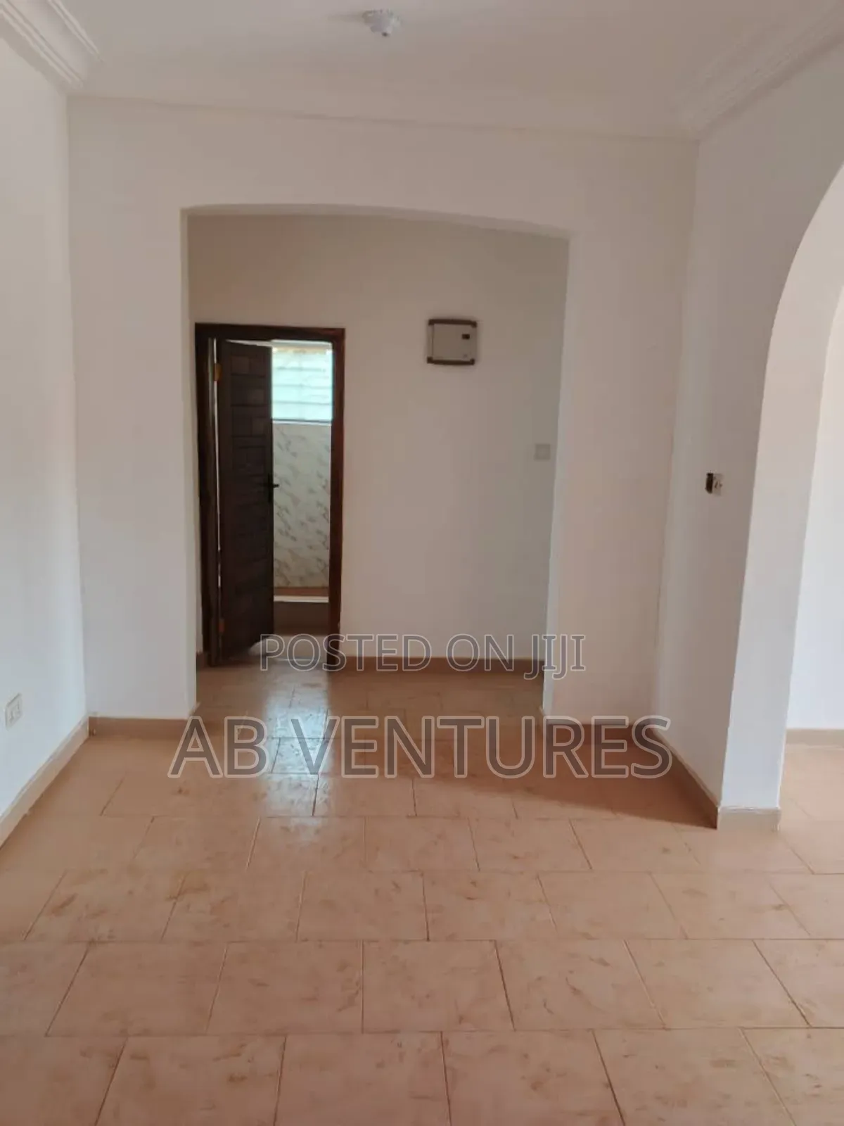 2bdrm Apartment in Amanfro, Valley View Area for rent