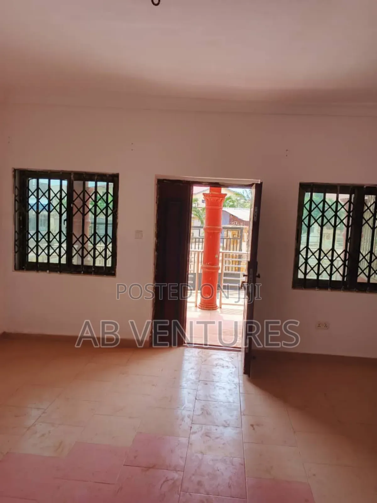 2bdrm Apartment in Amanfro, Valley View Area for rent