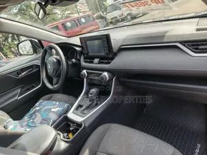 Toyota RAV4 2023 Gray