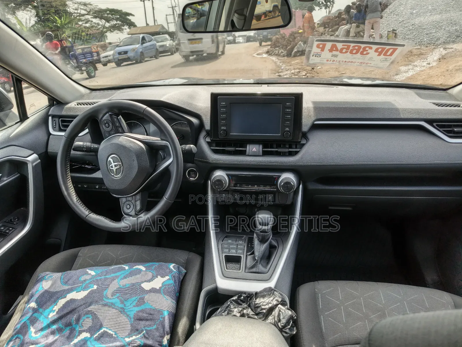 Toyota RAV4 2023 Gray