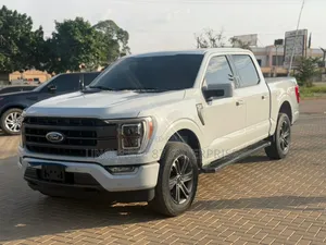 Ford F-150 XLT 2023 White