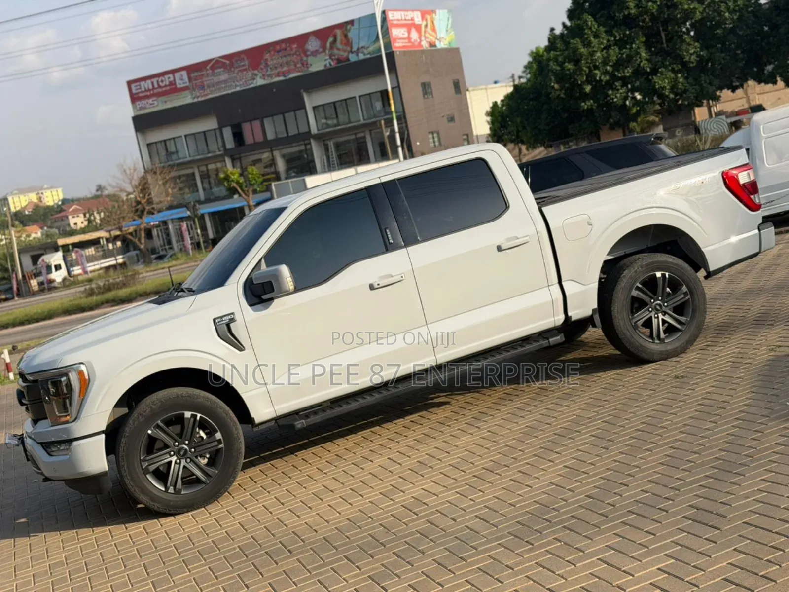 Ford F-150 XLT 2023 White