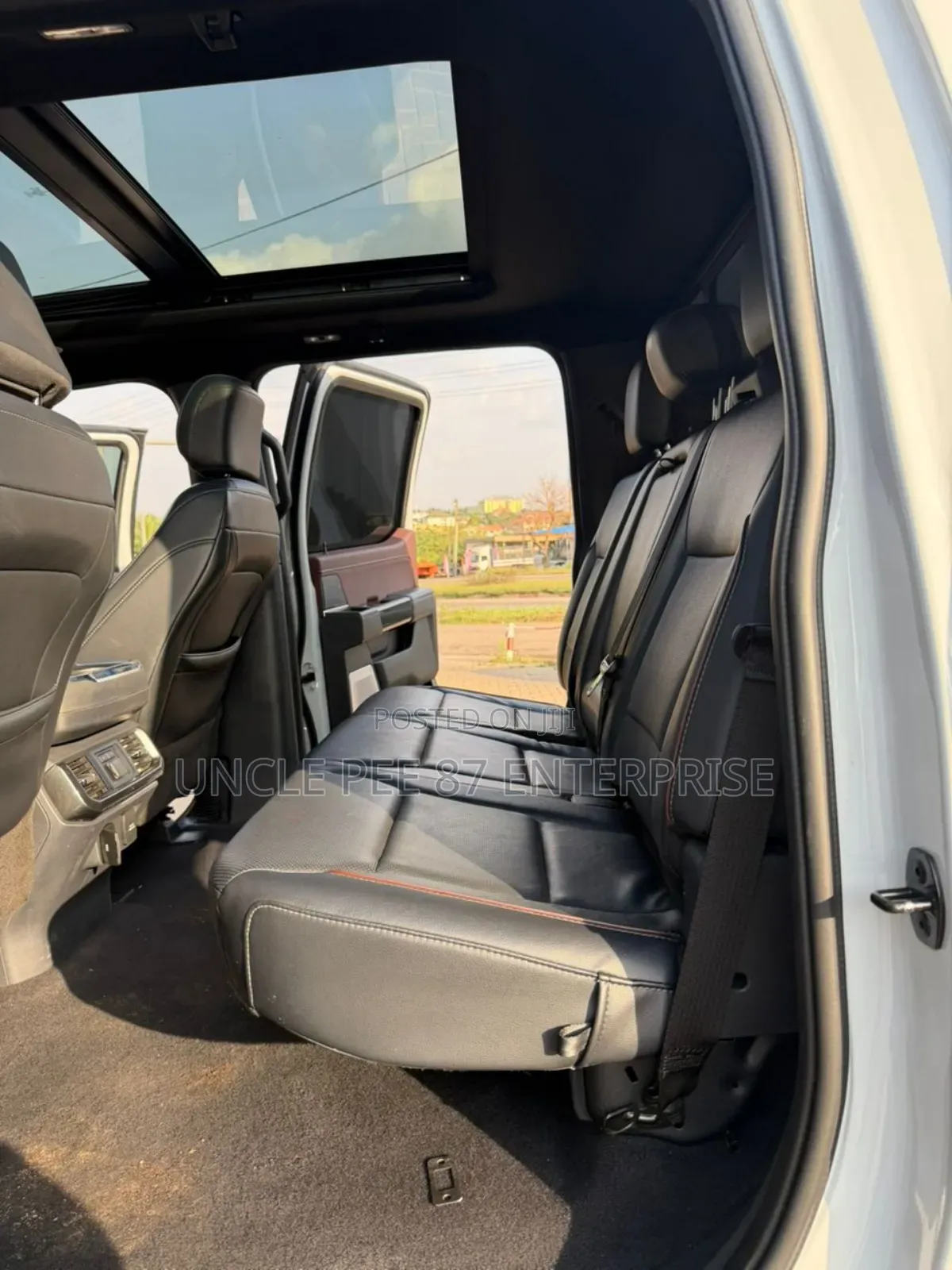 Ford F-150 XLT 2023 White
