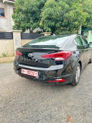 Hyundai Elantra 2020 White