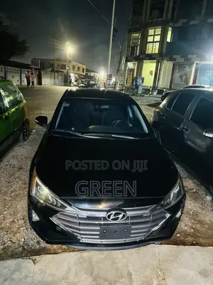 Hyundai Elantra 2020 White