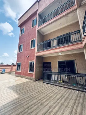 2bdrm Apartment in West Hills Mall Area for rent