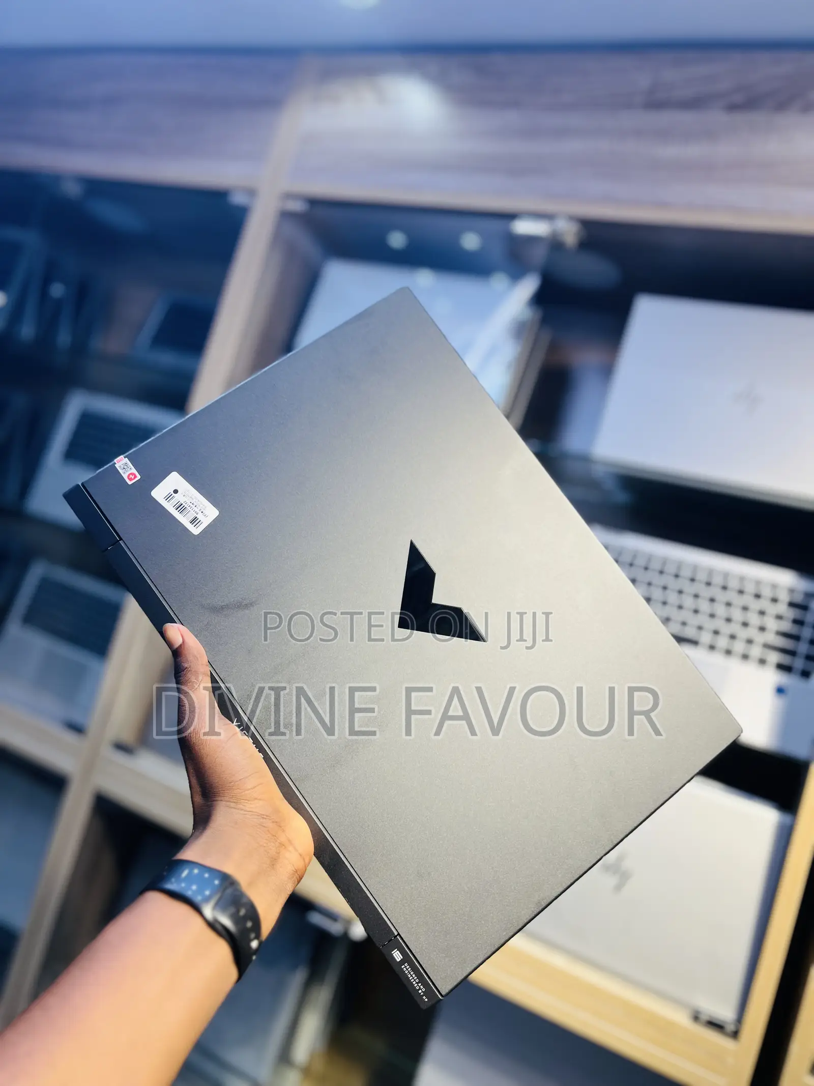New Laptop HP Victus 16 16GB Intel Core i7 SSD 1T