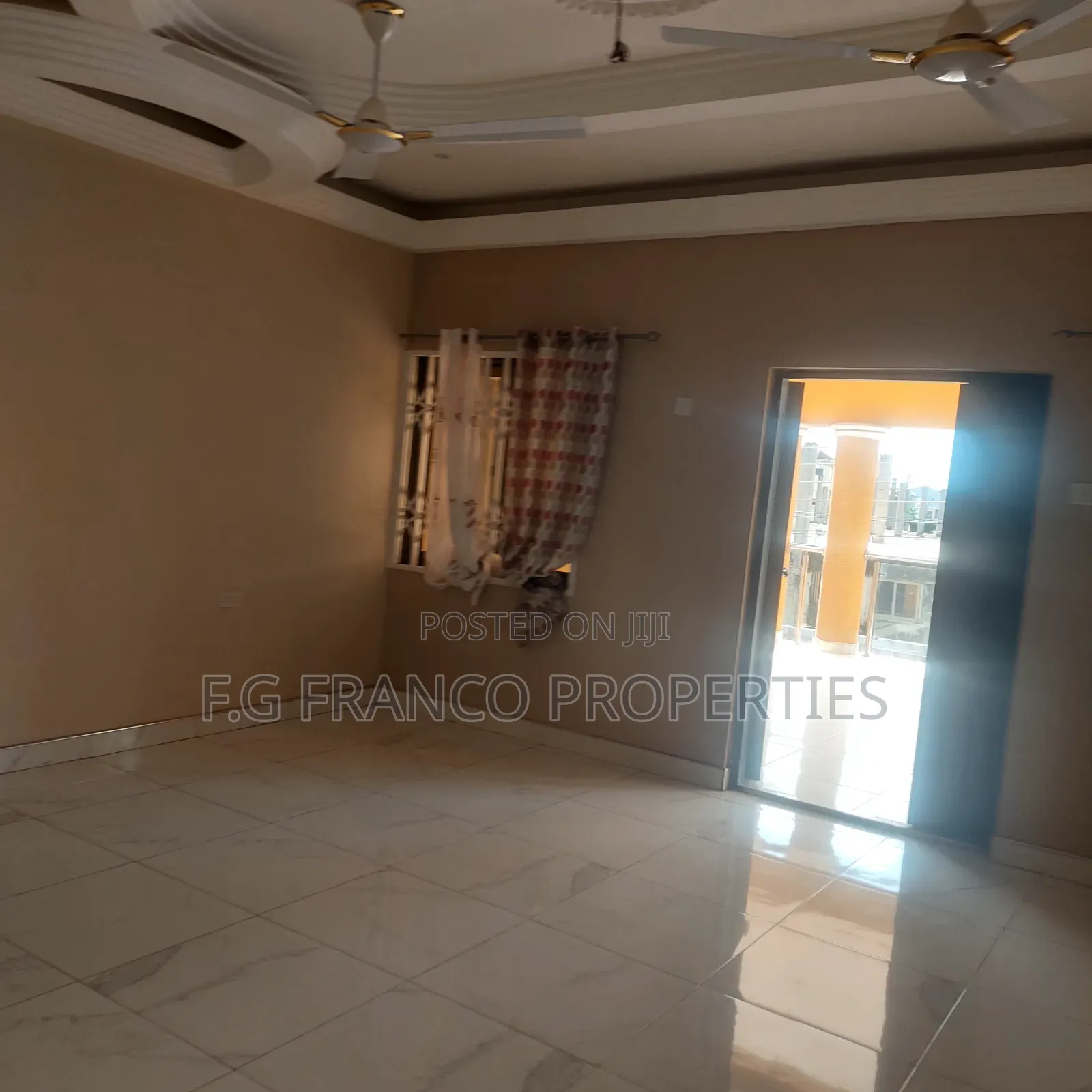 6bdrm House in Kg Franco Properties, Airport Residential Area for rent