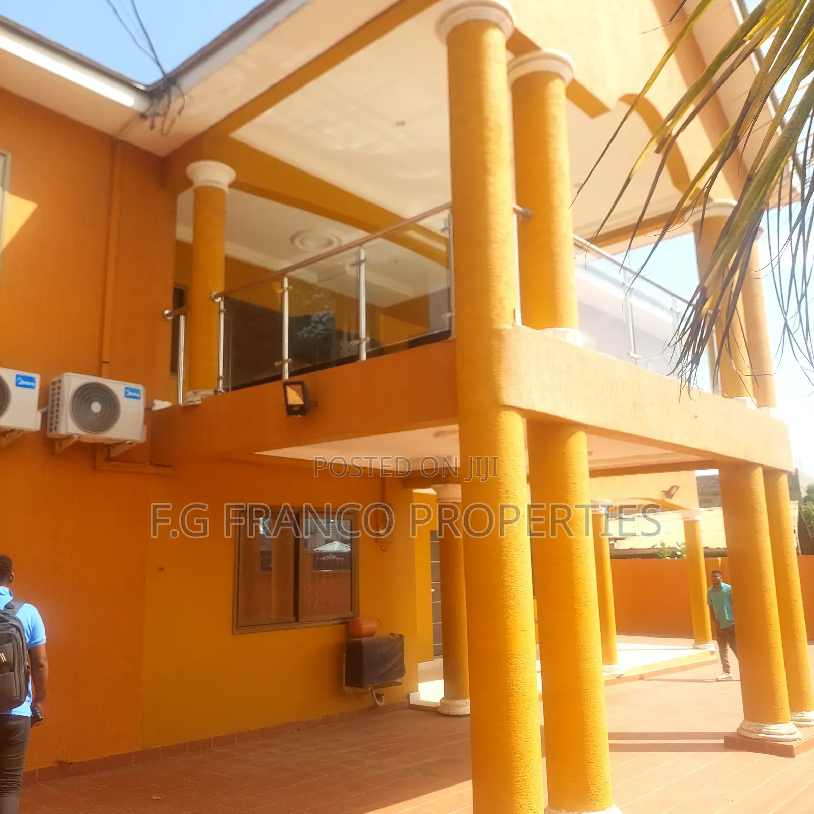 6bdrm House in Kg Franco Properties, Airport Residential Area for rent