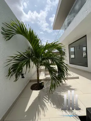 5bdrm House in Oyarifa for sale