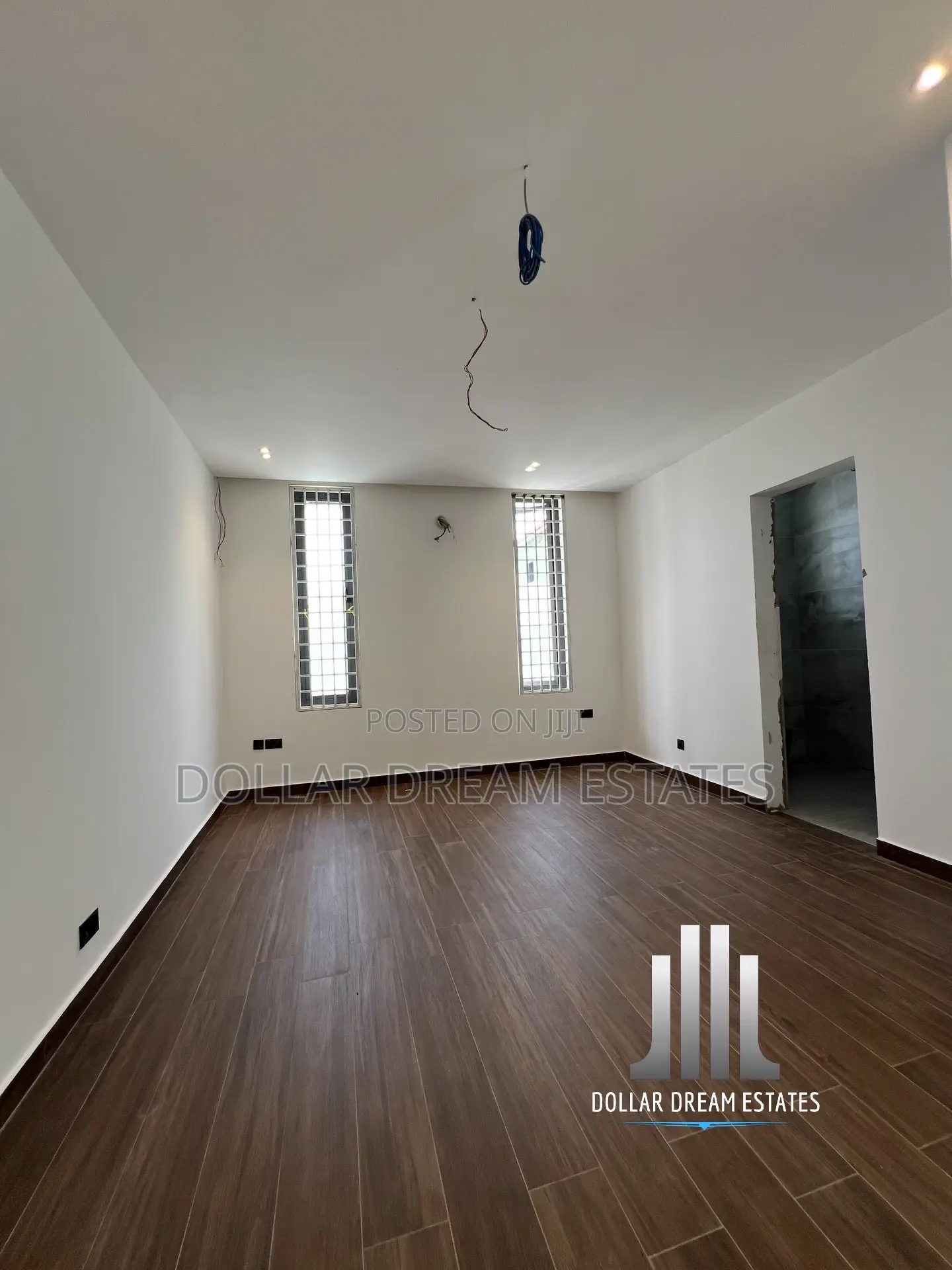 5bdrm House in Oyarifa for sale