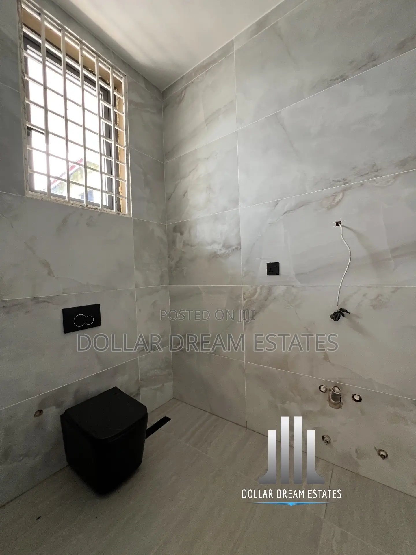 5bdrm House in Oyarifa for sale