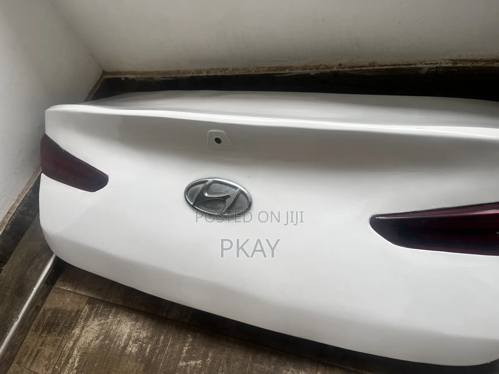 Hyundai Elantra 2020 Booth/Trunk