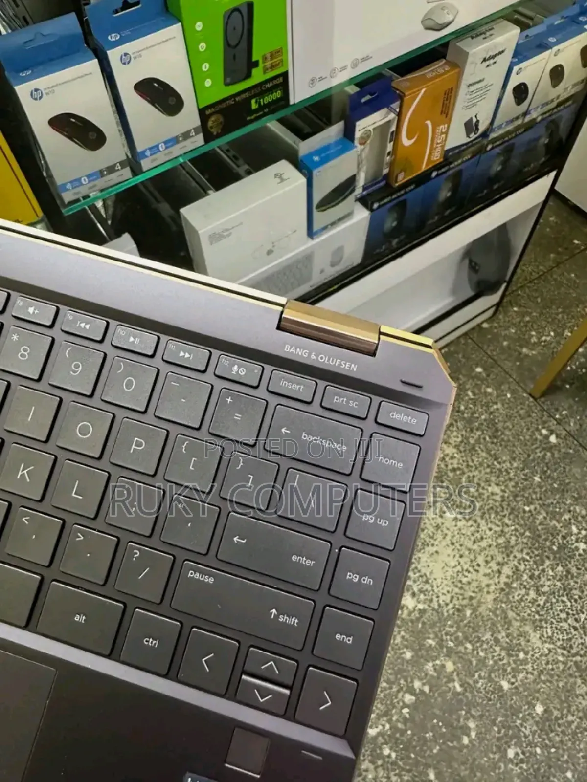 New Laptop HP Spectre X360 16GB Intel Core i7 SSD 512GB