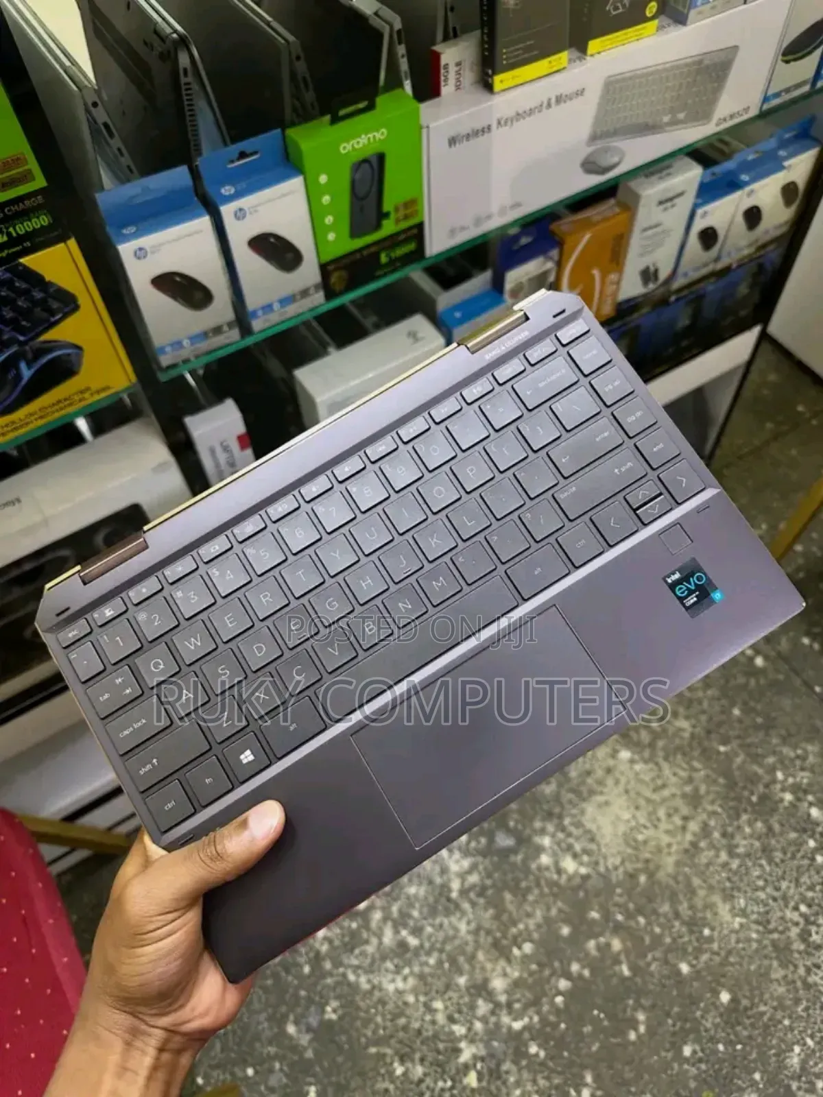 New Laptop HP Spectre X360 16GB Intel Core i7 SSD 512GB