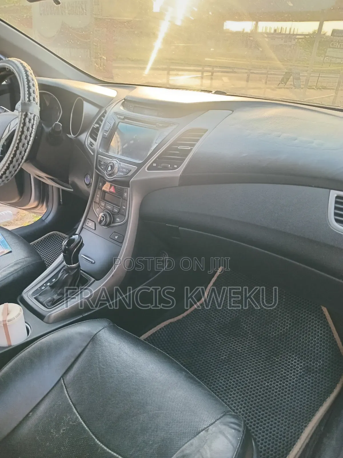 Hyundai Elantra Limited Sedan FWD (1.8L 4cyl 6A) 2016 Brown