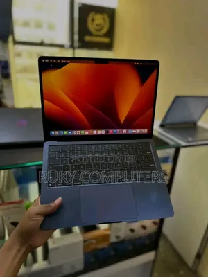 Laptop Apple MacBook Pro 16GB Apple M2 SSD 512GB