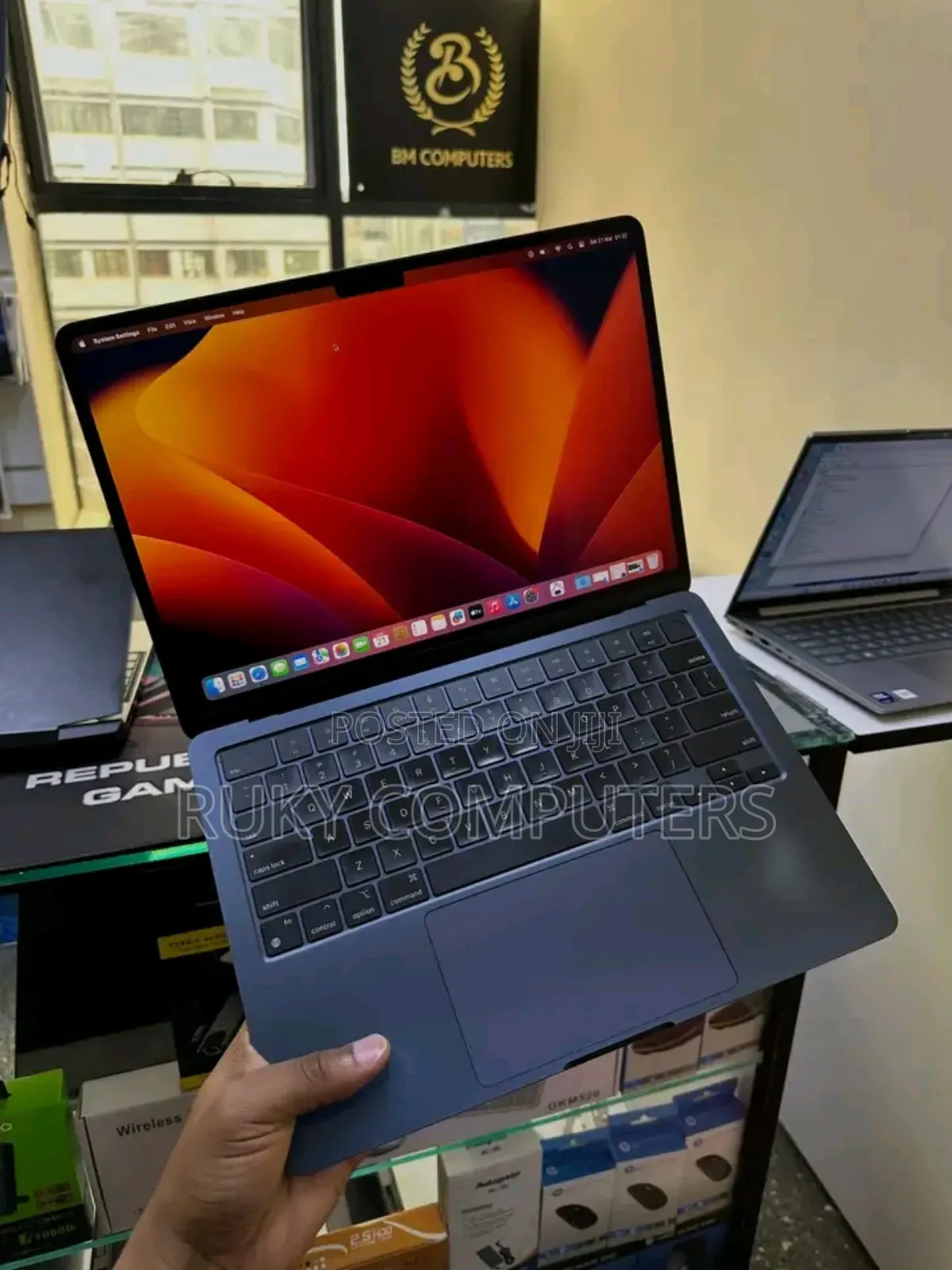 Laptop Apple MacBook Pro 16GB Apple M2 SSD 512GB