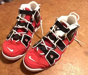 New Nike Air Utempo Sneakers