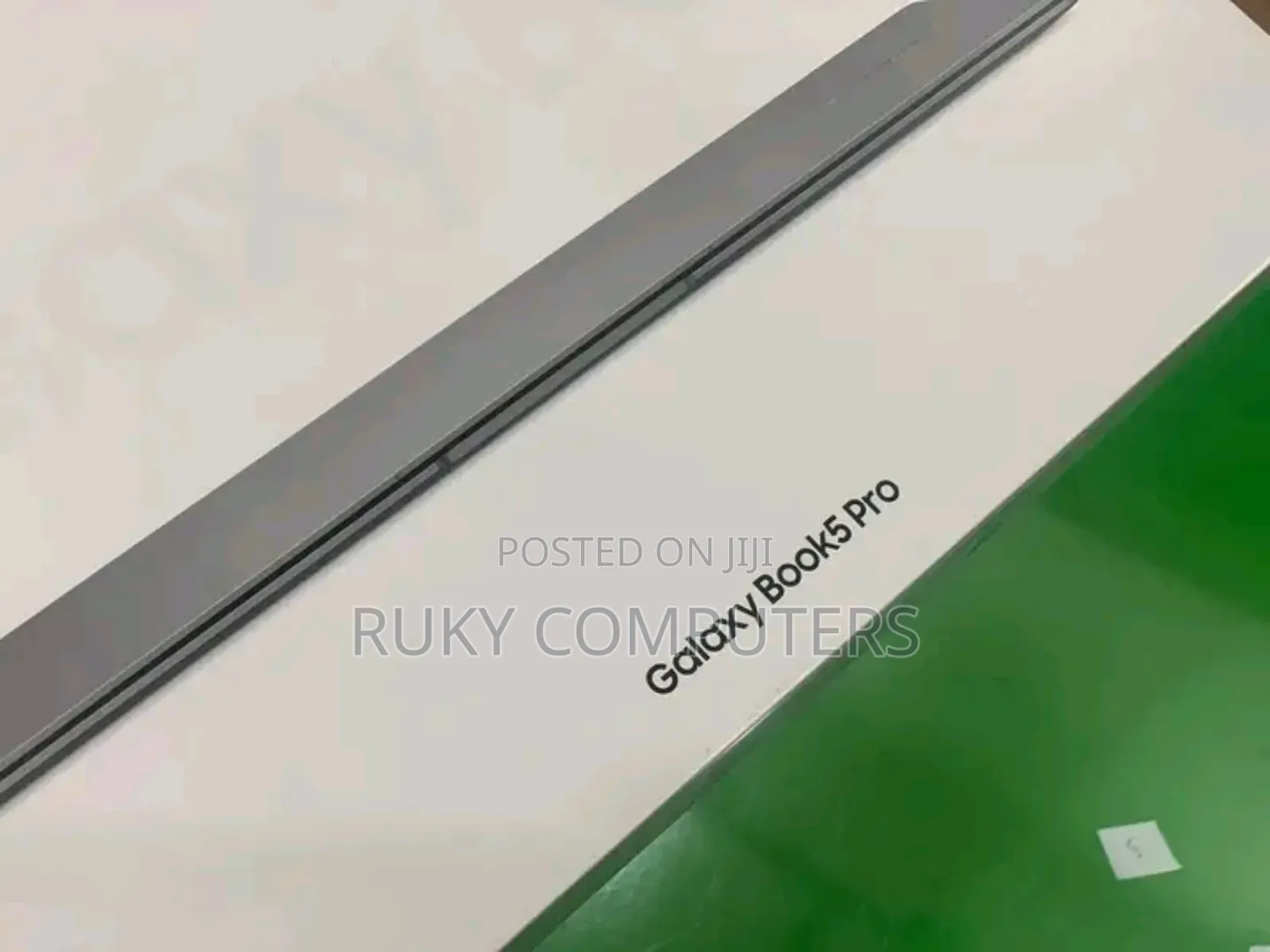 New Samsung Galaxy Book5 Pro 32GB Intel Core Ultra 7 SSHD (Hybrid) 1T