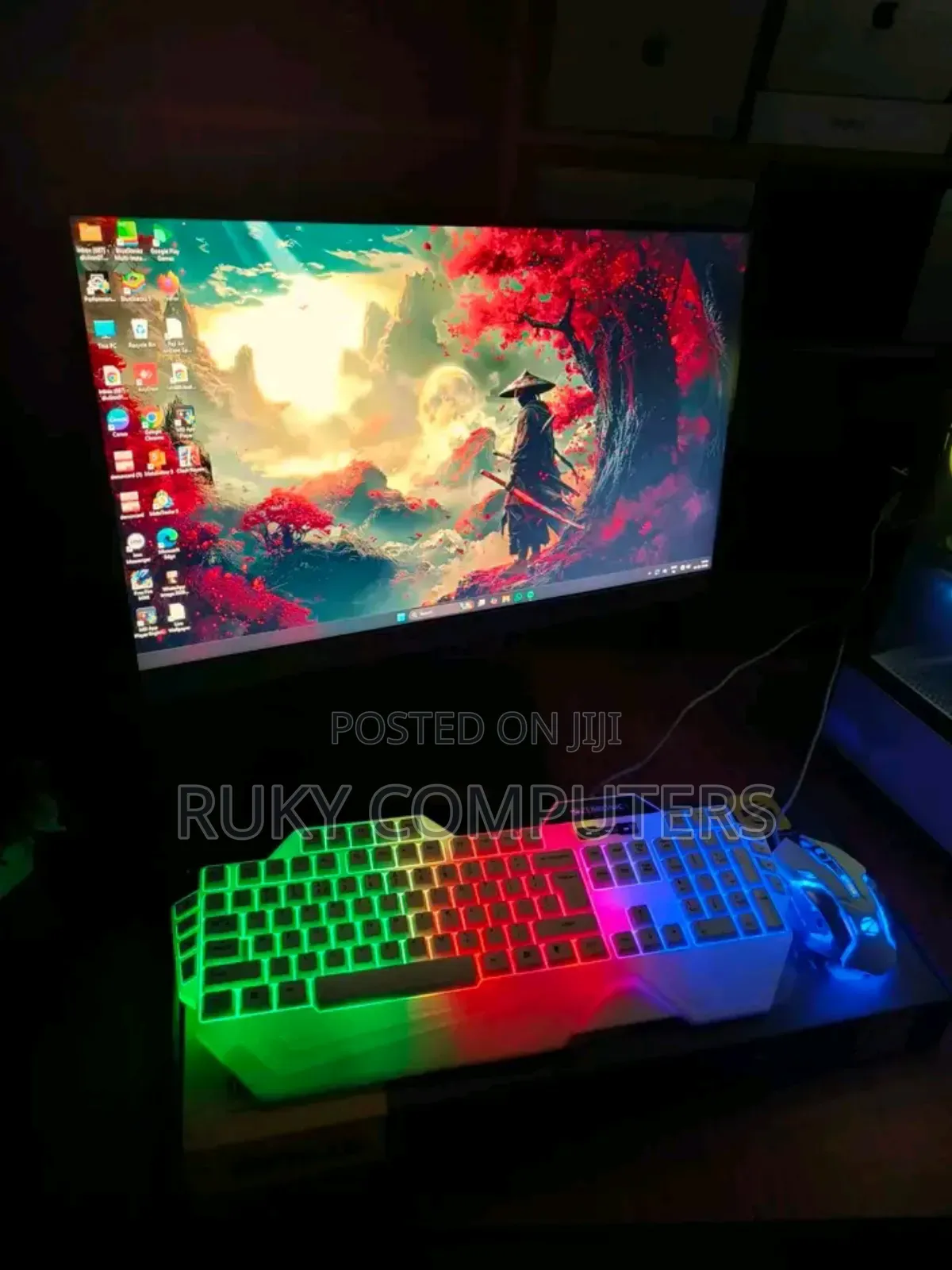 New Desktop Computer Asus Mini PC PN40 16GB AMD Ryzen 7 SSD 1T