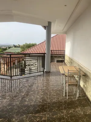 5bdrm Duplex in Chis-Lon Broker’S, Toll Booth for rent