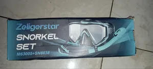 Zeligerstar Snorkel Set Designed for Underwater Exploration