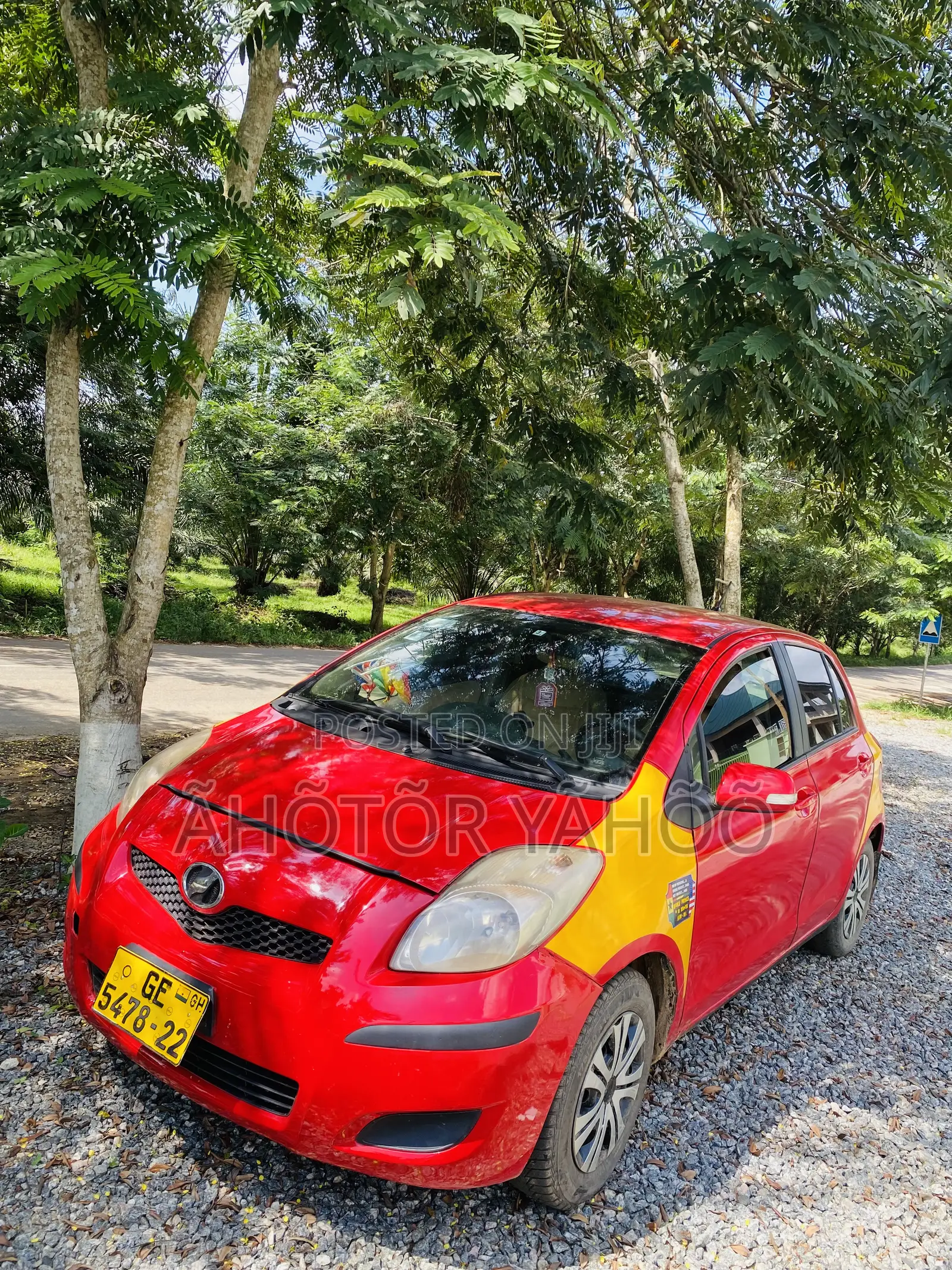 Toyota Vitz 2008 Red