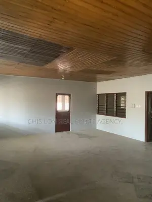 4bdrm Apartment in Chis-Lon Broker’S, New Market for rent