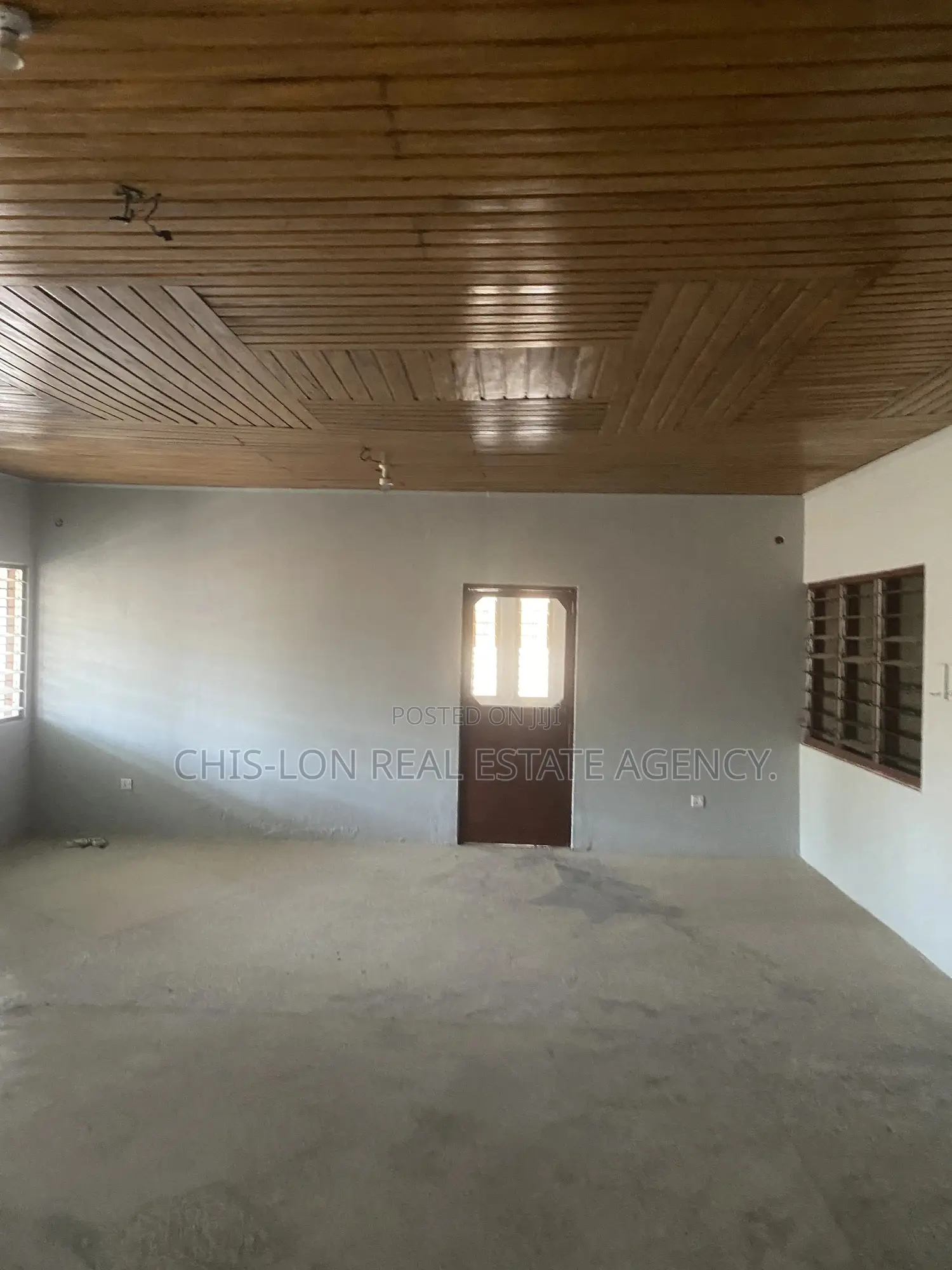 4bdrm Apartment in Chis-Lon Broker’S, New Market for rent