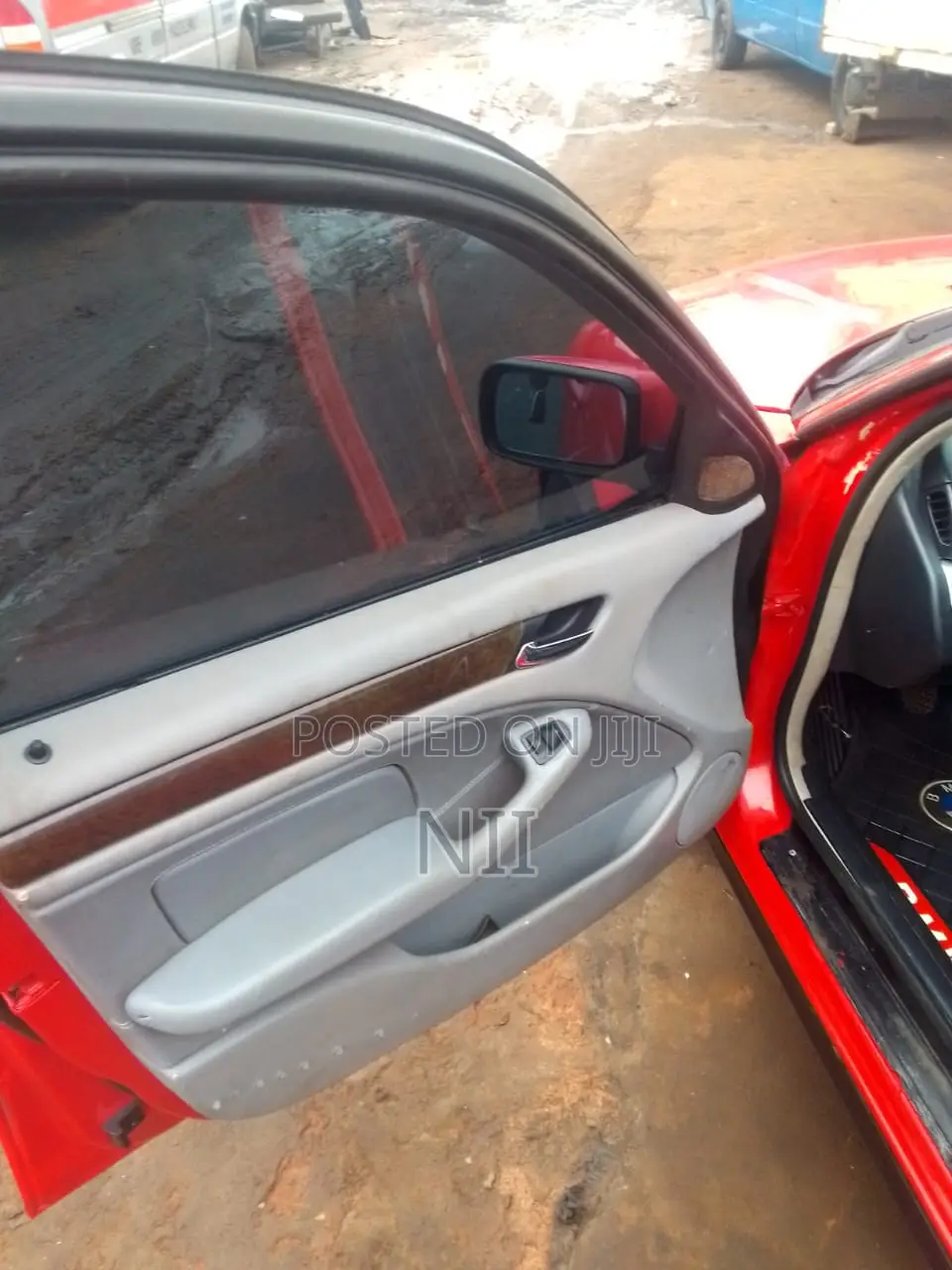 BMW 330i 2009 Red