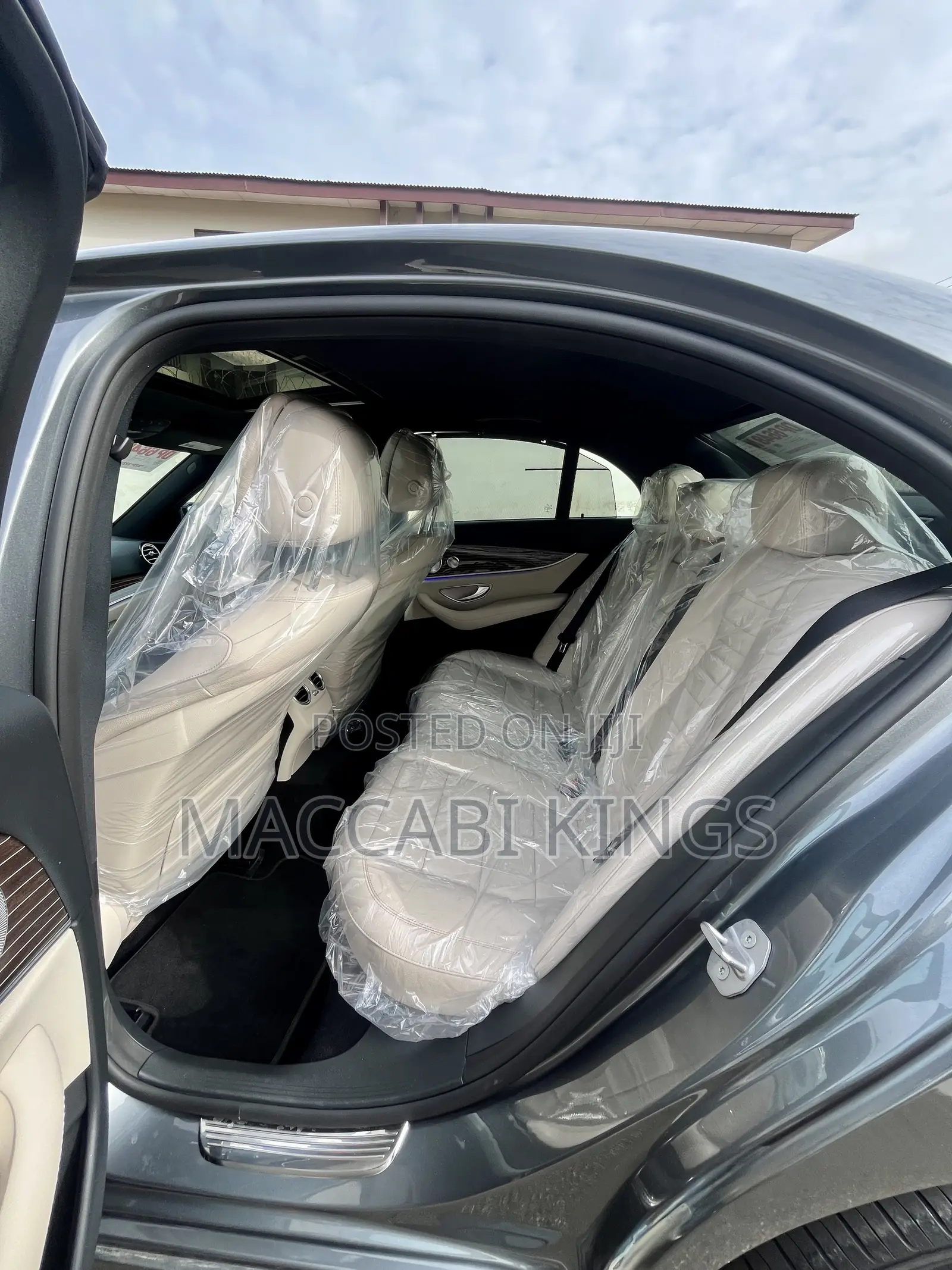 Mercedes-Benz E300 4Matic AWD Sedan (2.0L 4cyl 9A) 2017 Green