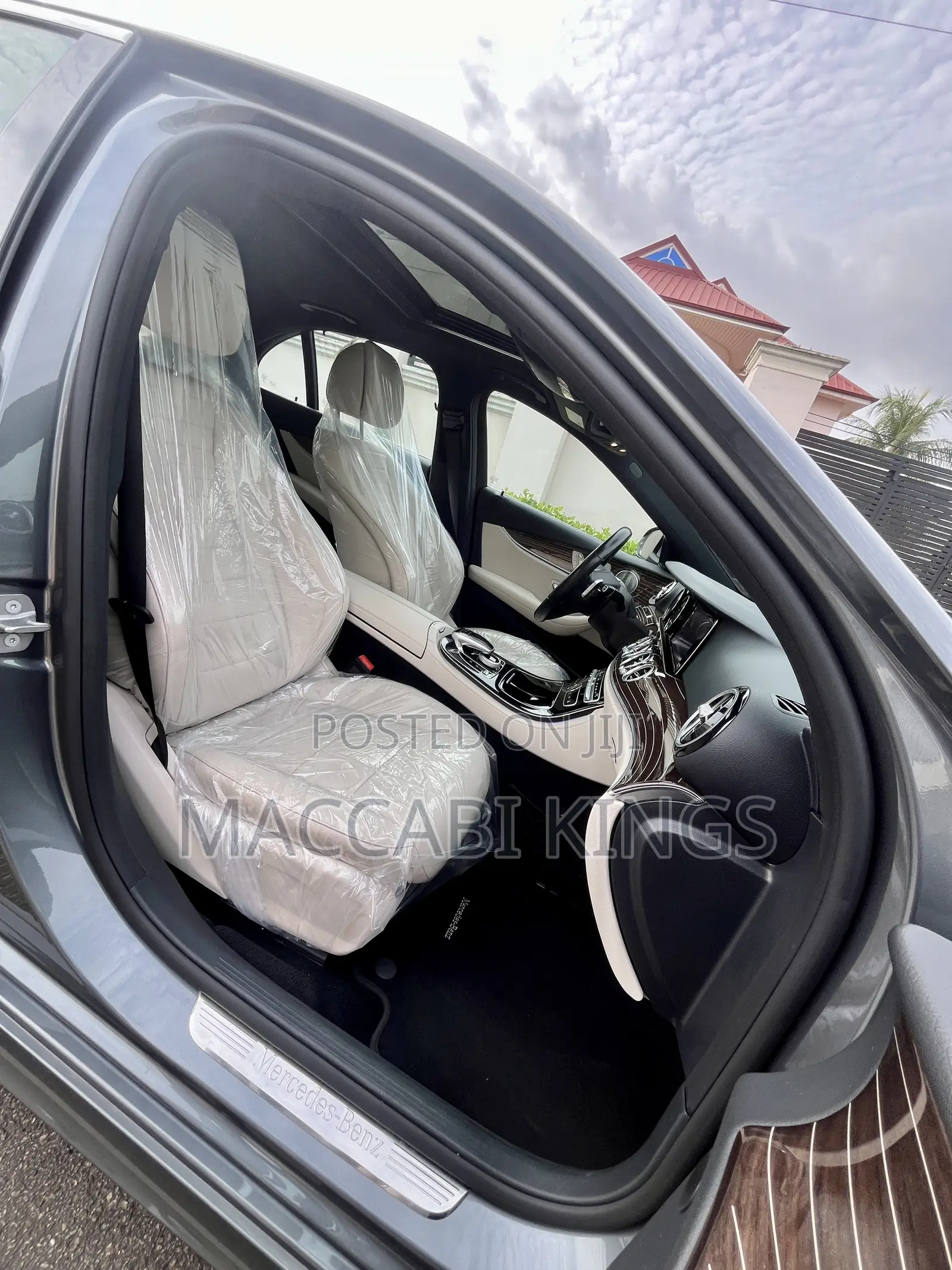 Mercedes-Benz E300 4Matic AWD Sedan (2.0L 4cyl 9A) 2017 Green