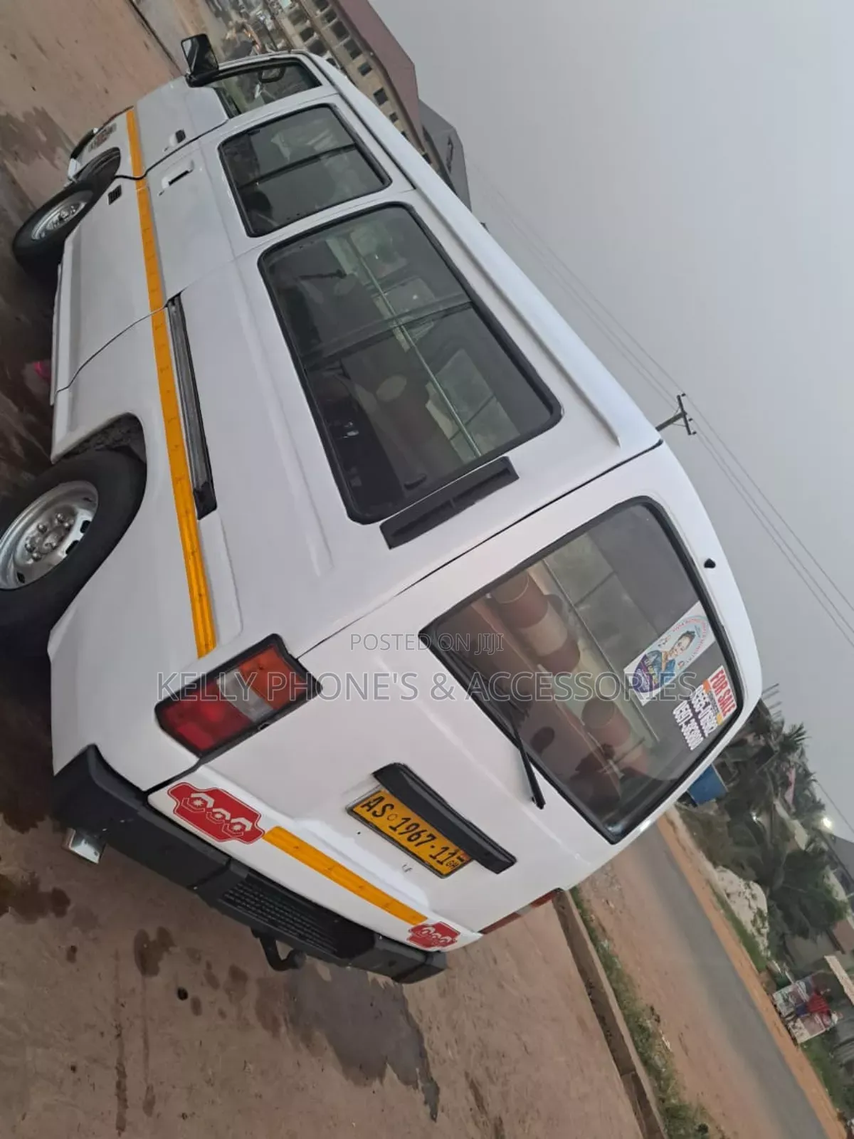 Nissan Caravan (Urvan) 2005 White