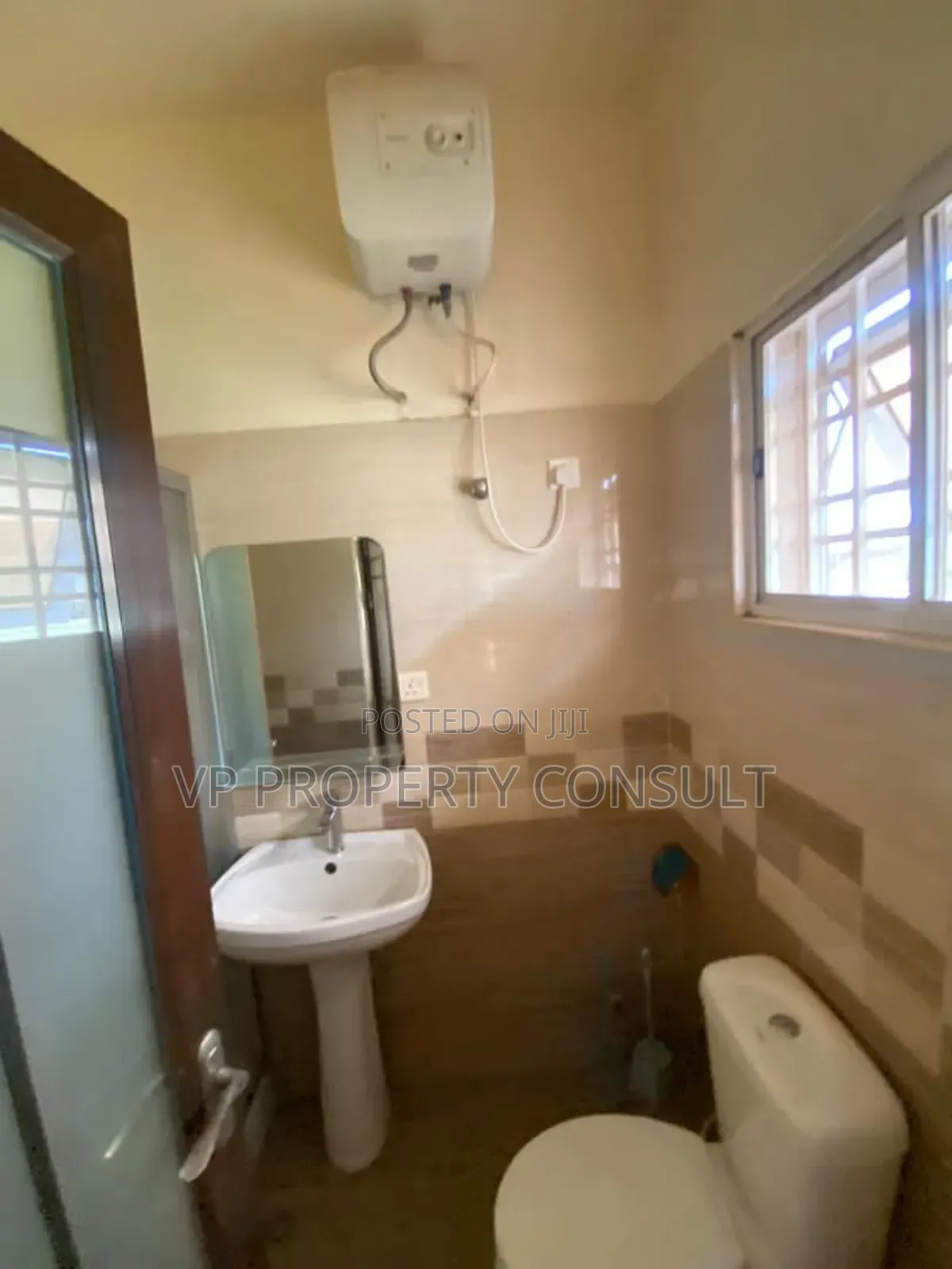 4bdrm House in North Legon for rent