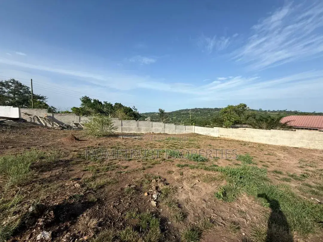 Registered Land for Sale at Aburi Kitase