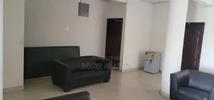 9bdrm Apartment in Begye, Dawhenya for sale