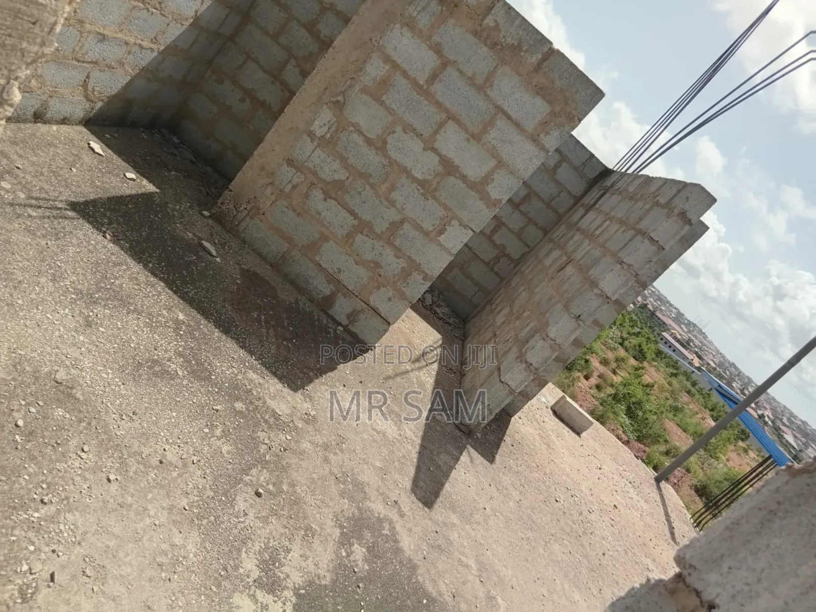 5bdrm House in Around West Hills for sale