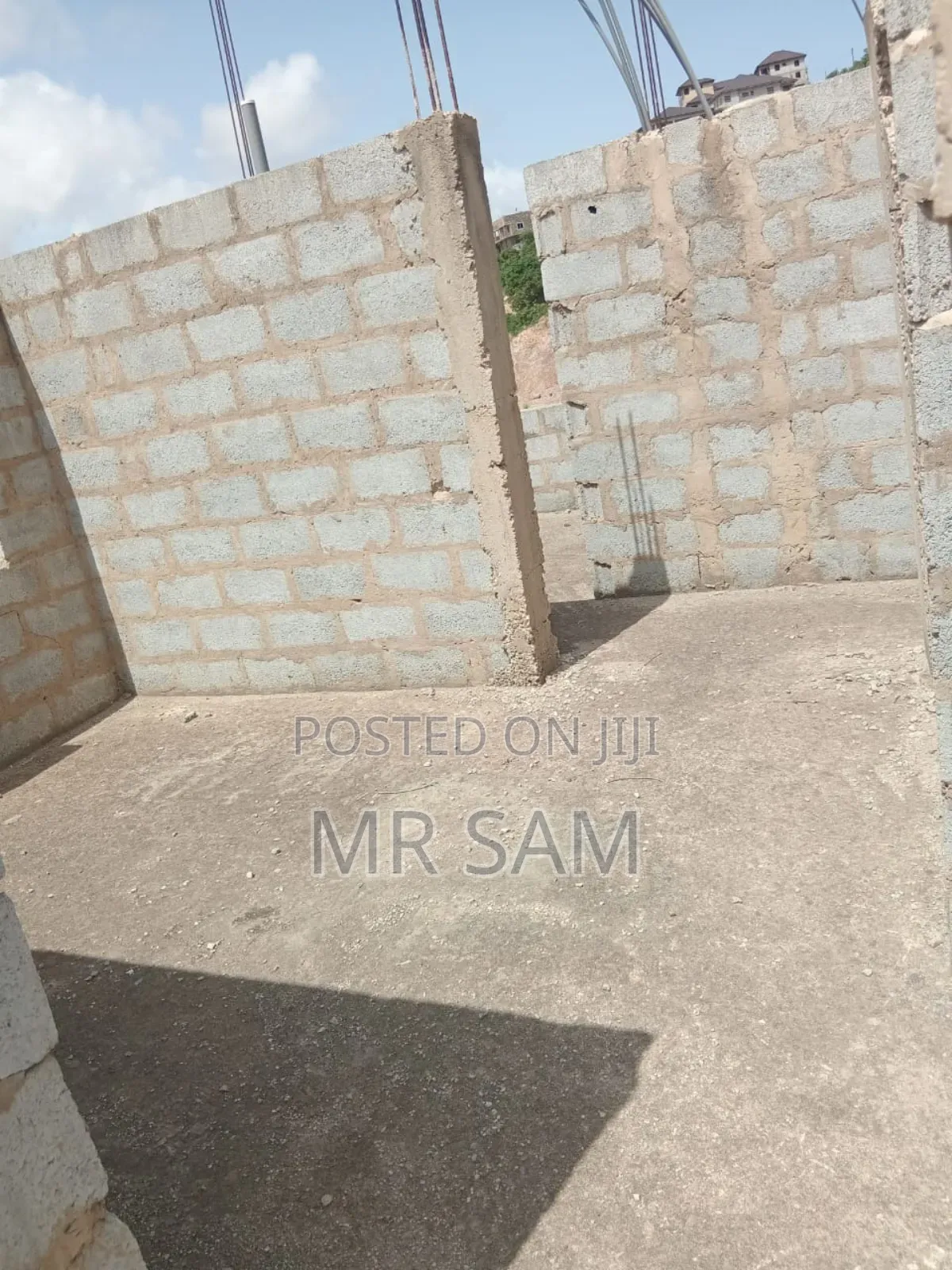 5bdrm House in Around West Hills for sale