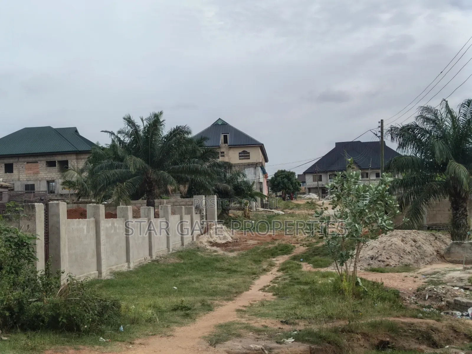 Plot for Sale at Duase New Site ( Near Buokrom/ Buobai)
