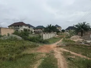 Plot for Sale at Duase New Site ( Near Buokrom/ Buobai)