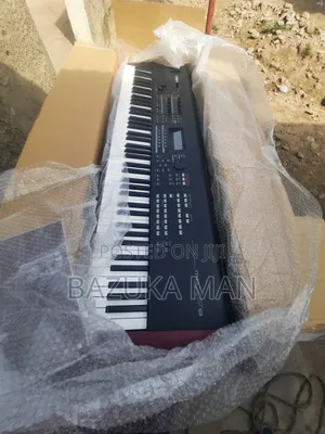 Yamaha Moxf8