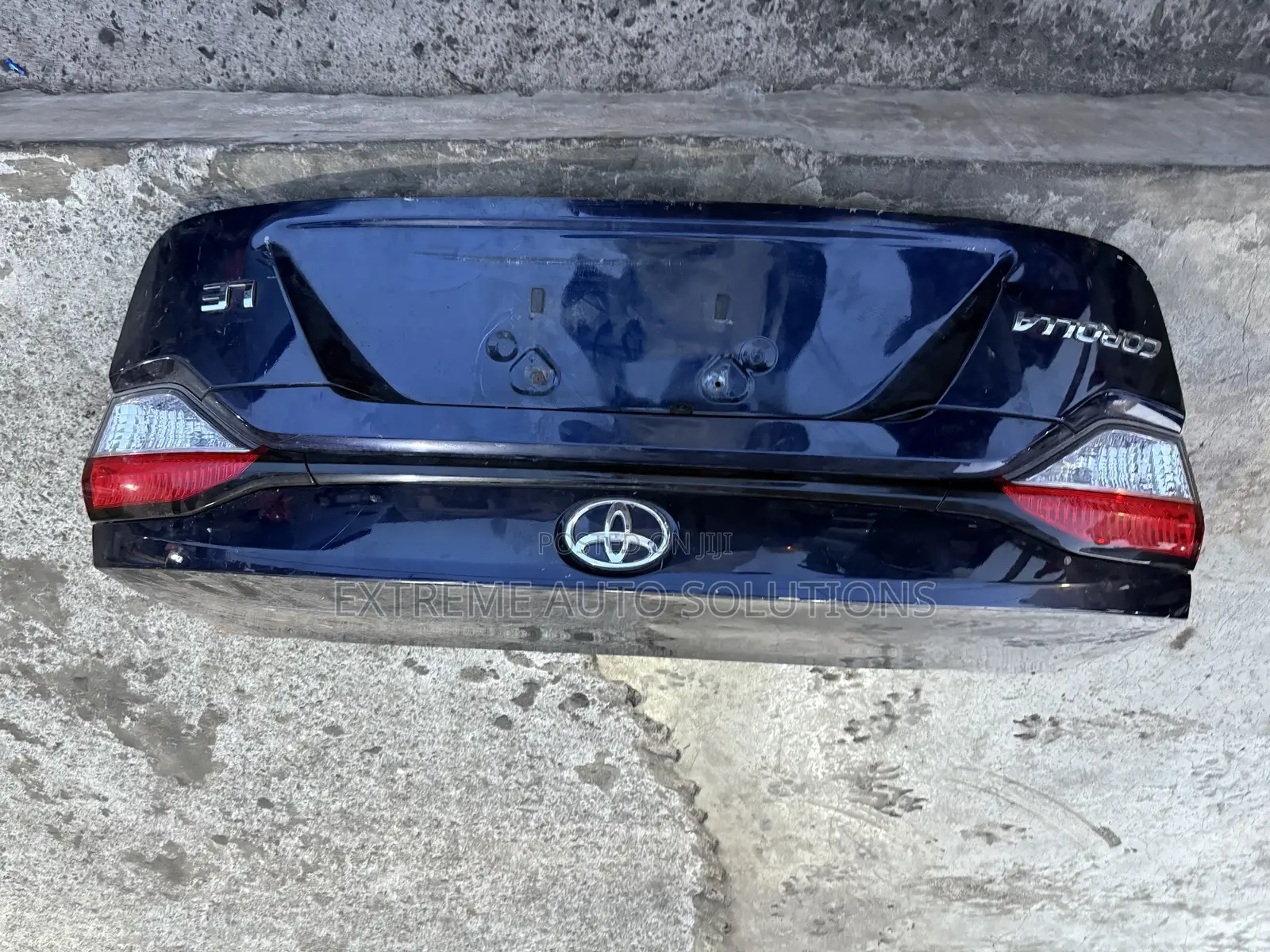 2020 Toyota Corolla Deck Lid Trunk Lid Oem Blue 4dr Sedan