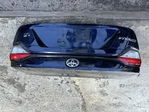 2020 Toyota Corolla Deck Lid Trunk Lid Oem Blue 4dr Sedan