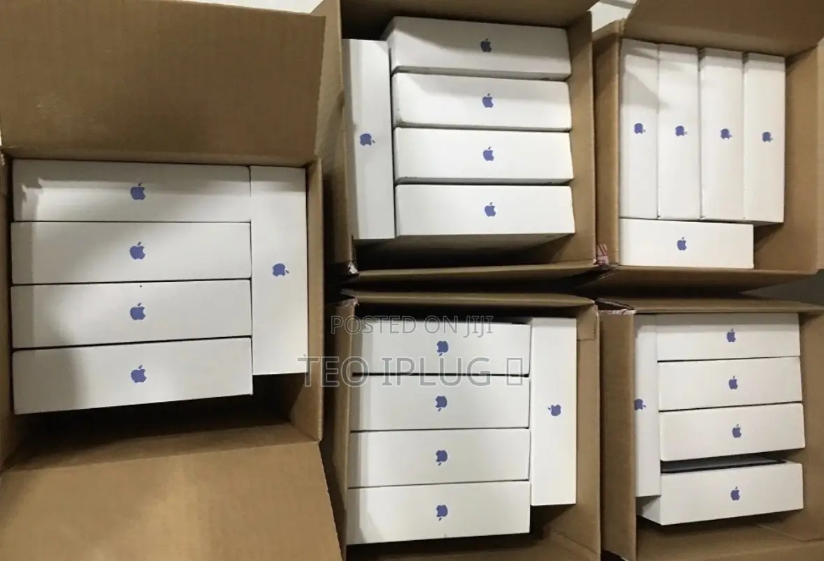 New Apple iPad (2025) 128 GB