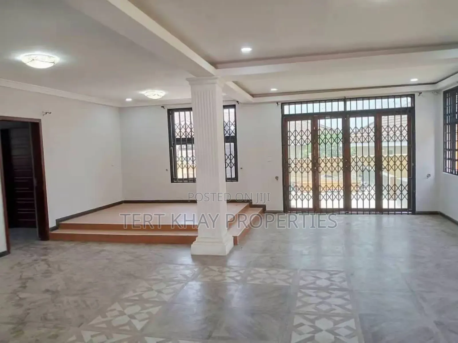 5bdrm House in West Trassco, East Legon for sale